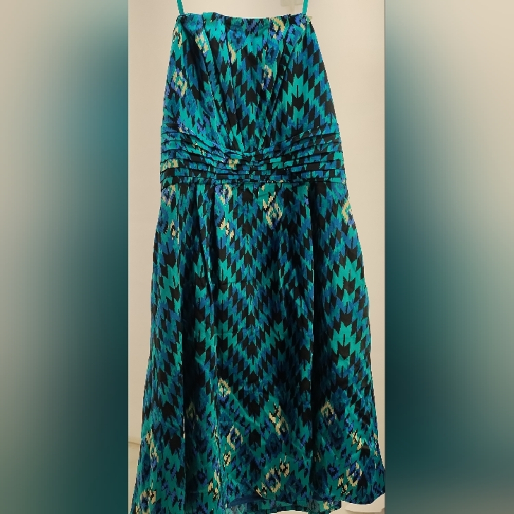 Gianni bini strapless dress